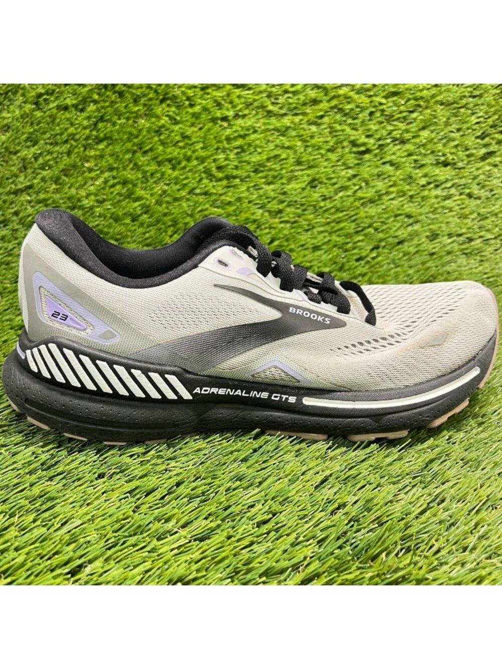 Brooks Adrenaline GTS 23 Womens Size 8.5 Gray Athletic Running Shoes Sneakers